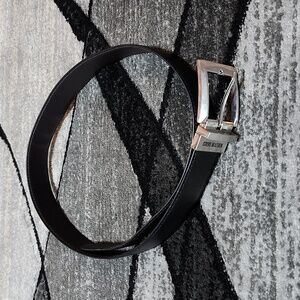 STEVE MADDEN REVERSIBLE BLACK/BROWN SILVER BUCKLE SIZE 34